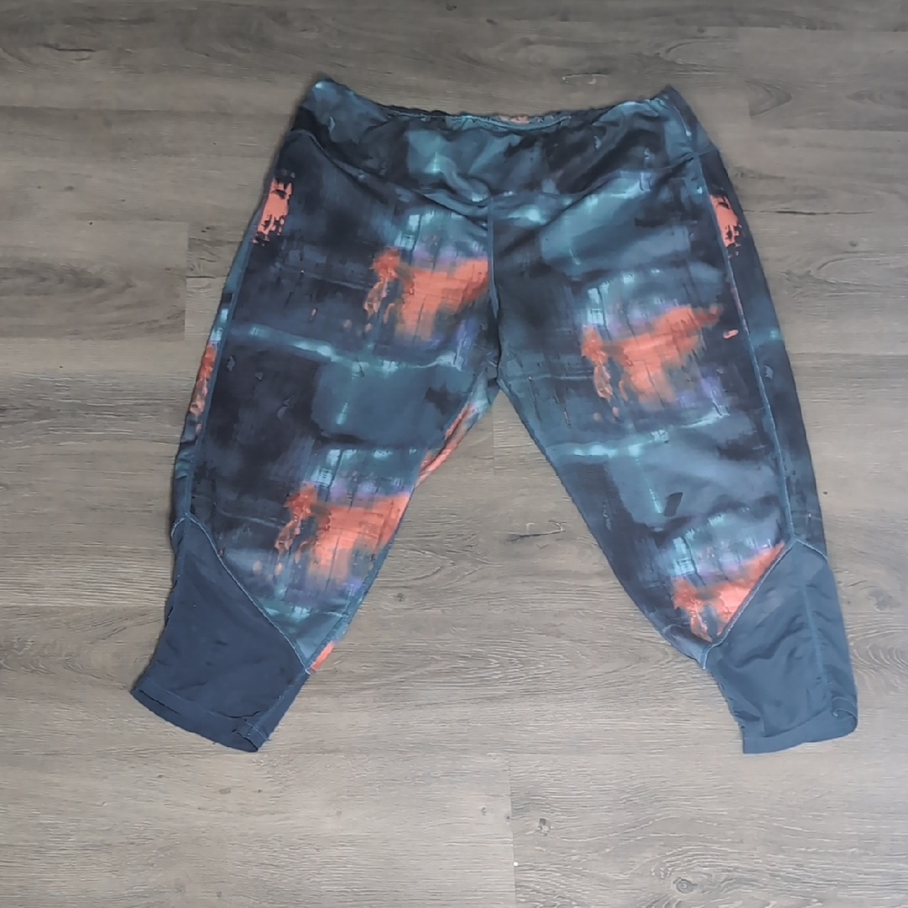 Stylish Athletic Leggings in Multicolor